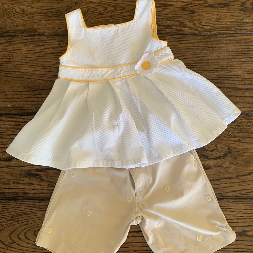 Daisy embellished shorts